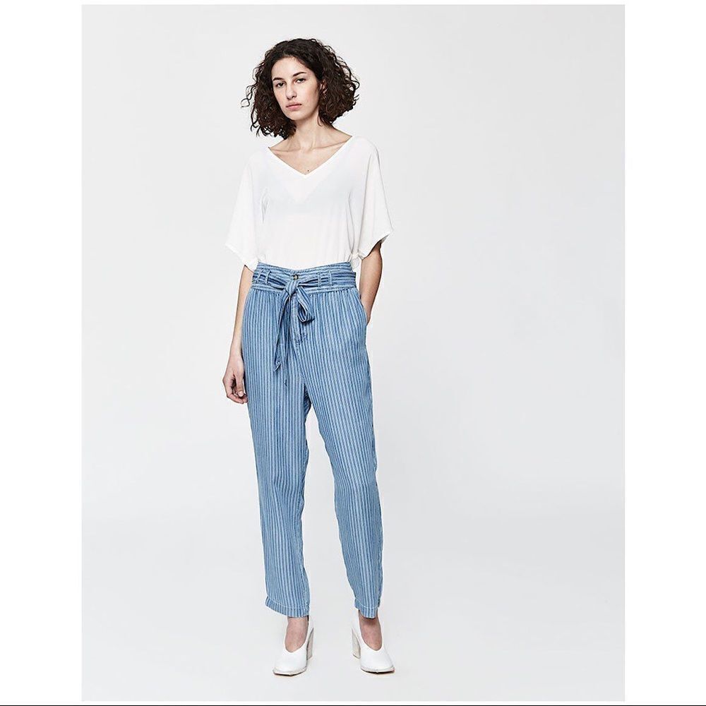 FARROW-CORRINE Pinstripe Relaxed High Rise Tie Waist Trouser (Small)